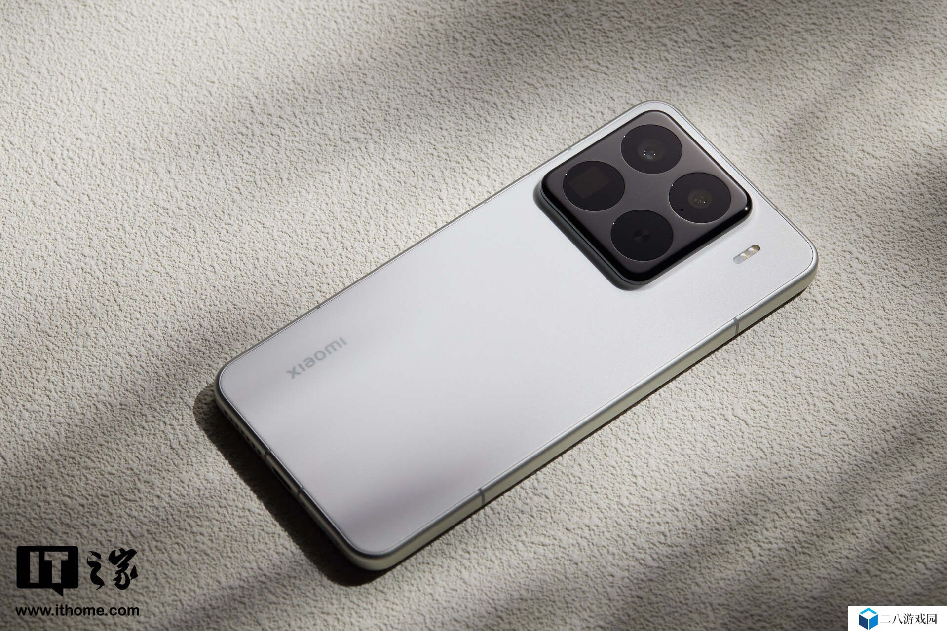 小米 15 Pro 手机澎湃 HyperOS 2.0.200.9 版本徕卡水印不支持后期关闭问题已优化