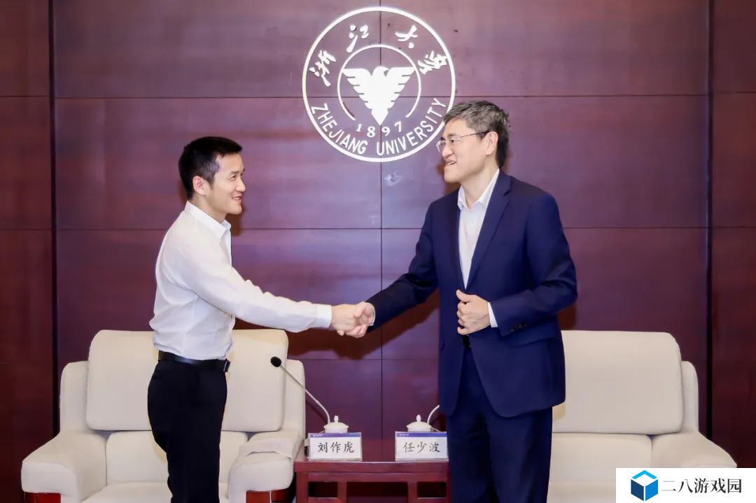 OPPO 与浙江大学升级战略合作：刘作虎回母校签约，共建联合研发中心